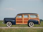 Ford V8 Super Deluxe Station Wagon 1942 года